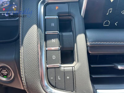 2022 GMC Yukon XL AT4