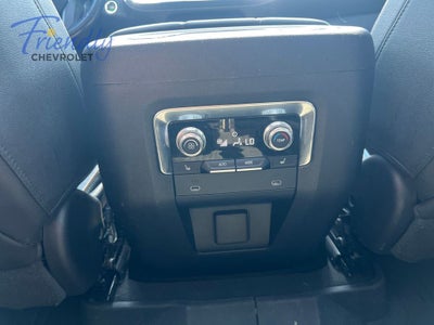 2022 GMC Yukon XL AT4