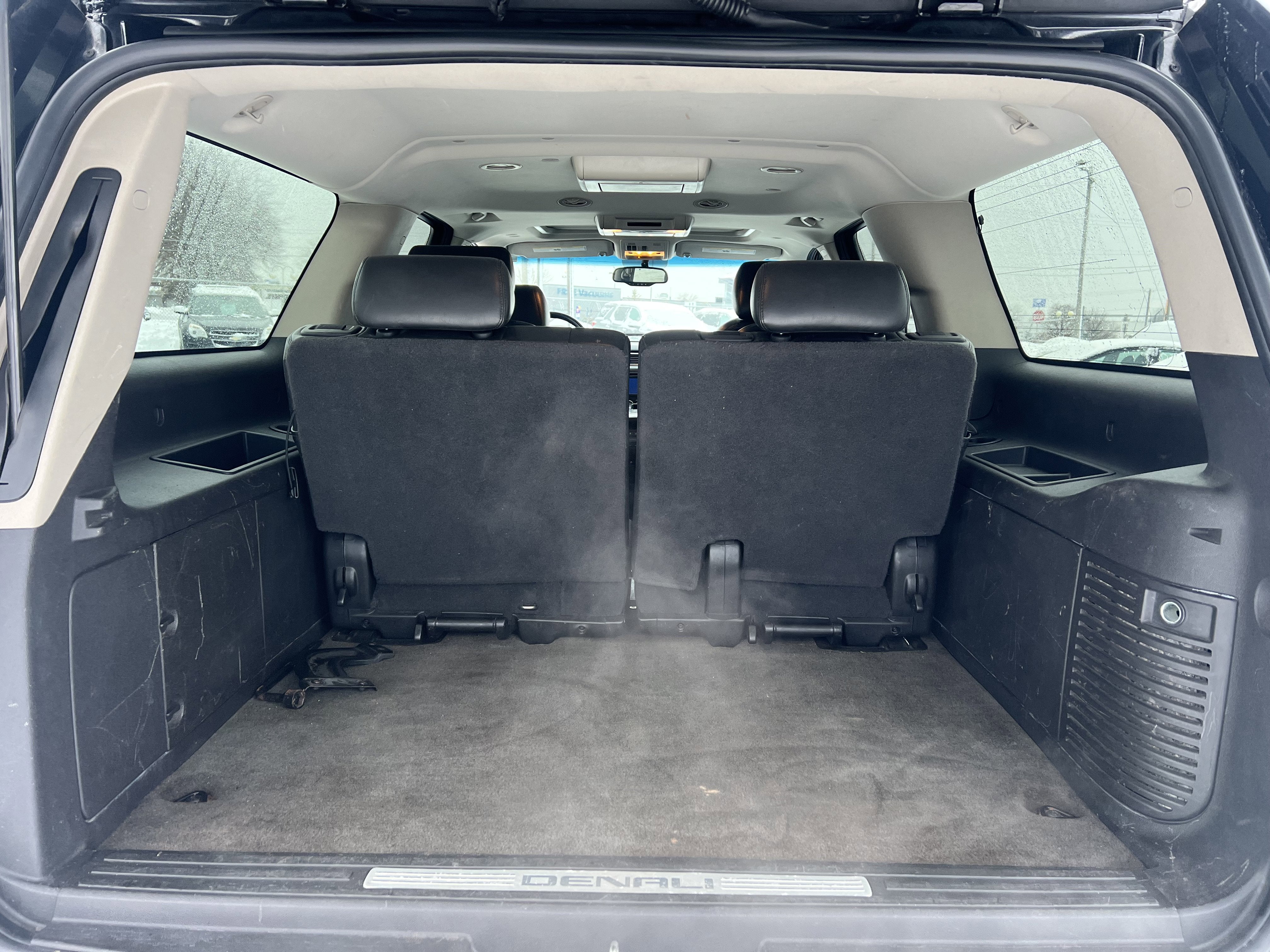 2010 GMC Yukon XL Denali