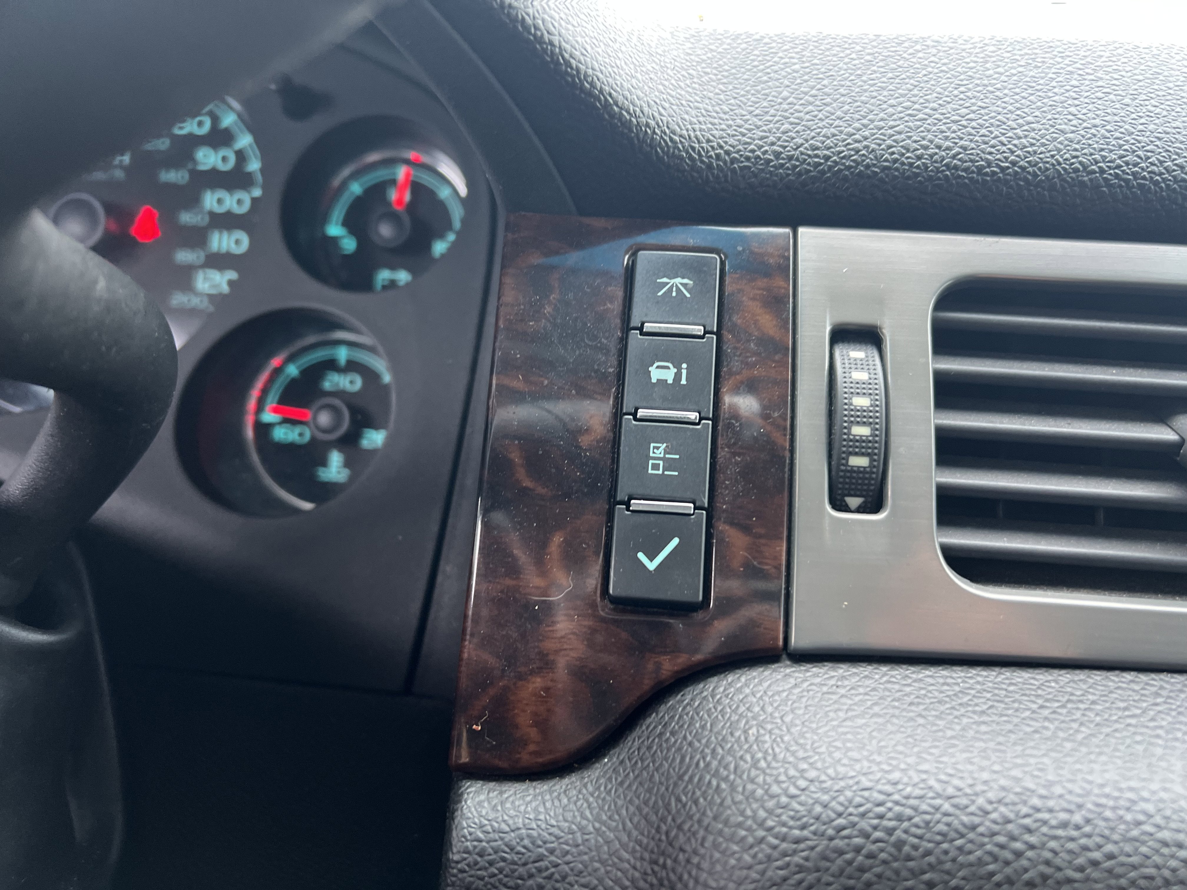 2010 GMC Yukon XL Denali