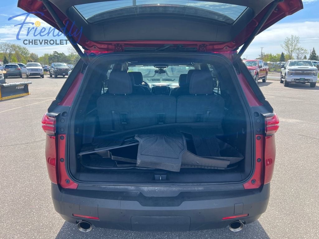 2022 Chevrolet Traverse LT Cloth