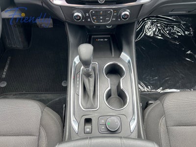 2022 Chevrolet Traverse LT Cloth