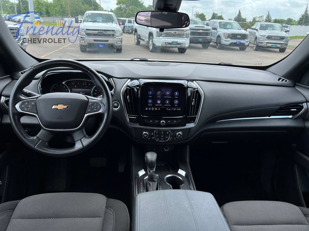 2022 Chevrolet Traverse LT Cloth
