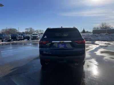 2022 Chevrolet Traverse LT Cloth