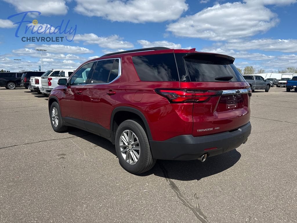2023 Chevrolet Traverse LT Cloth
