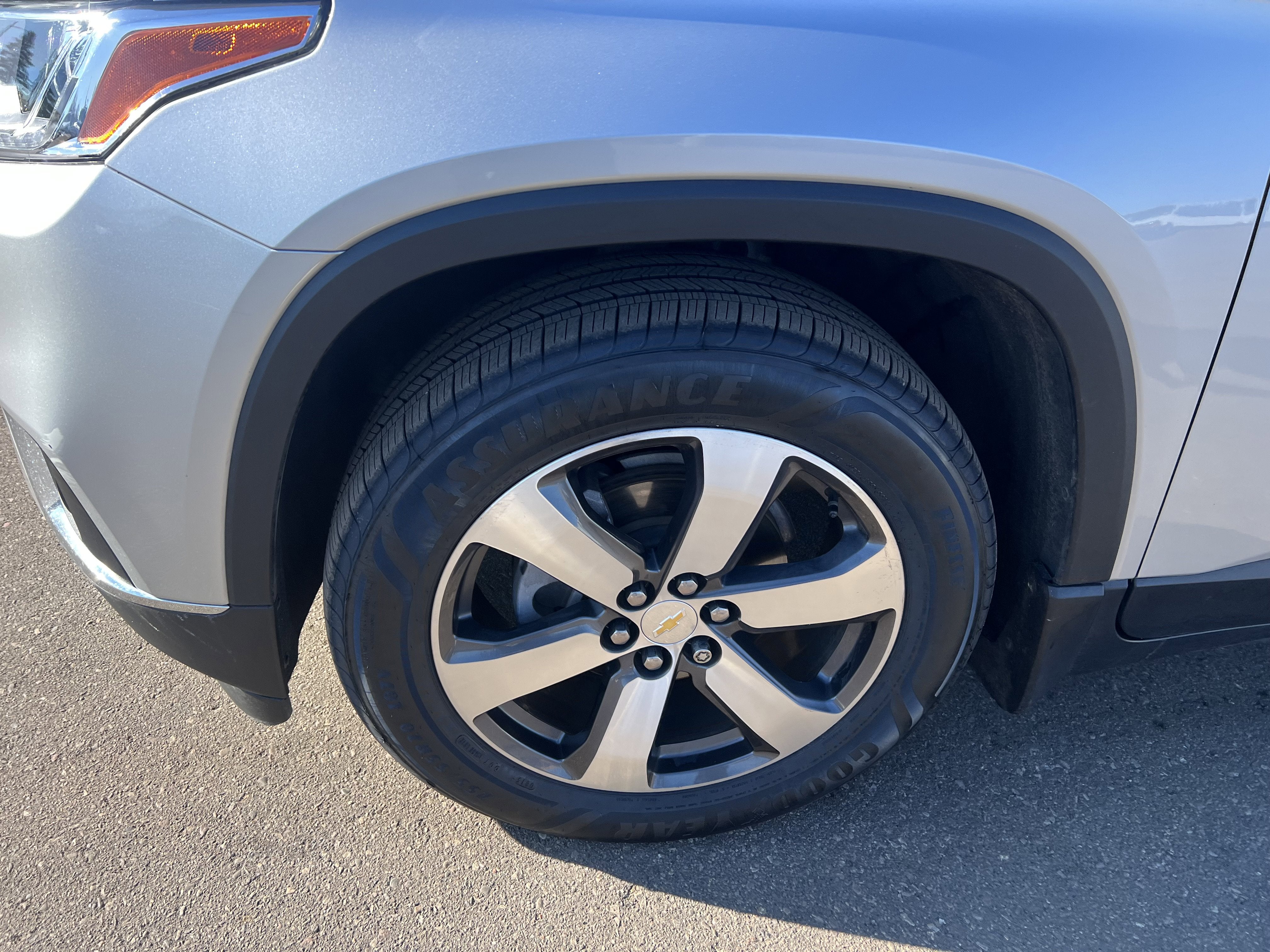 2019 Chevrolet Traverse LT Leather