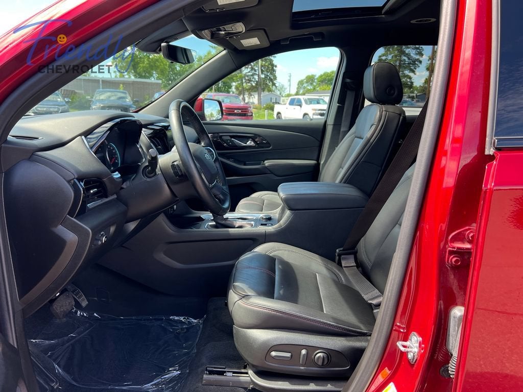 2023 Chevrolet Traverse RS
