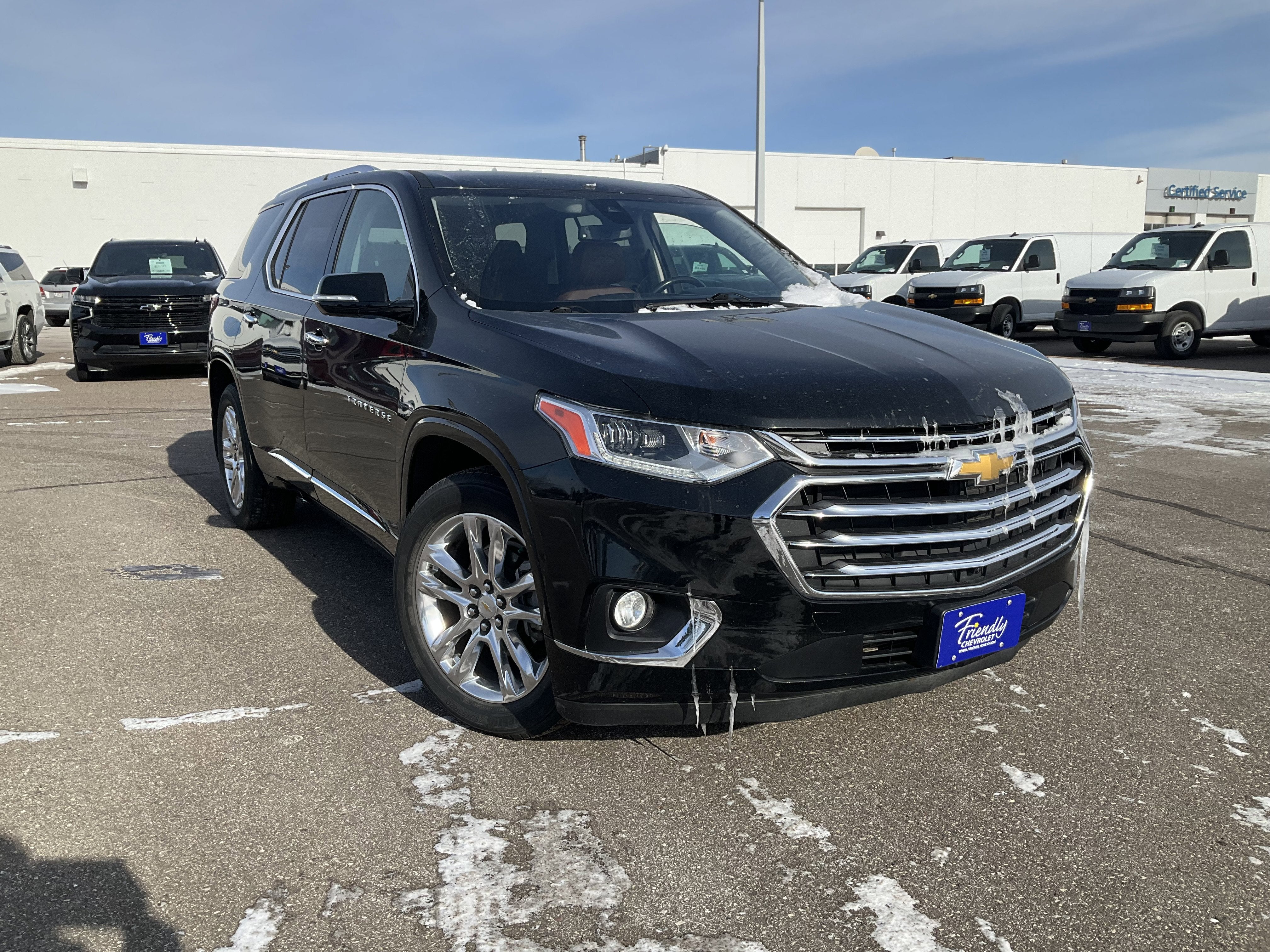 Used 2018 Chevrolet Traverse High Country with VIN 1GNEVKKW9JJ113484 for sale in Fridley, Minnesota