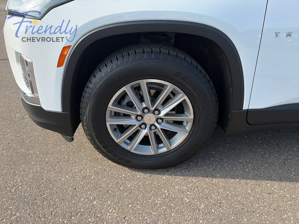 2022 Chevrolet Traverse LT Cloth
