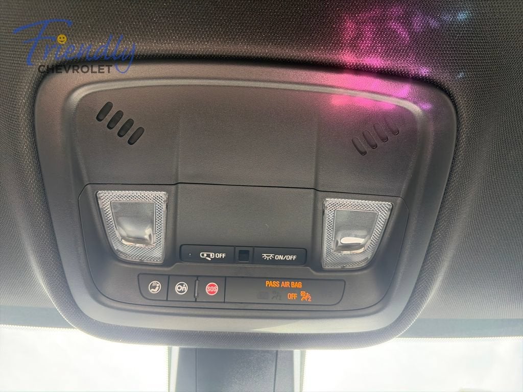 2022 Chevrolet Traverse LT Cloth