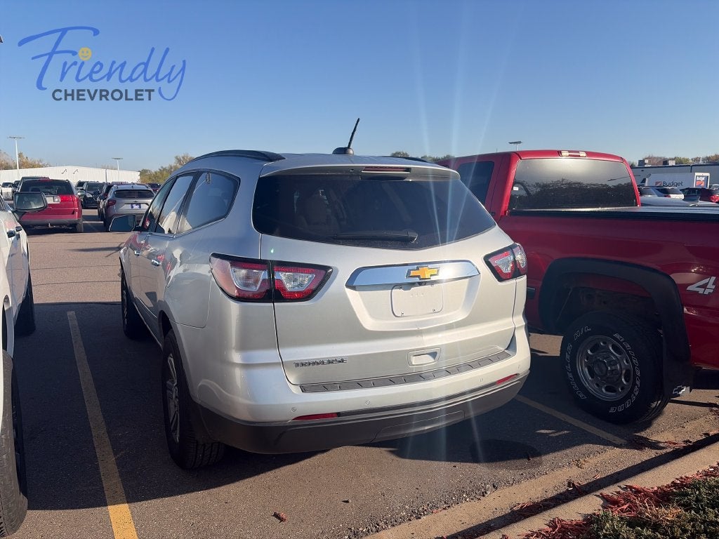 2017 Chevrolet Traverse LT
