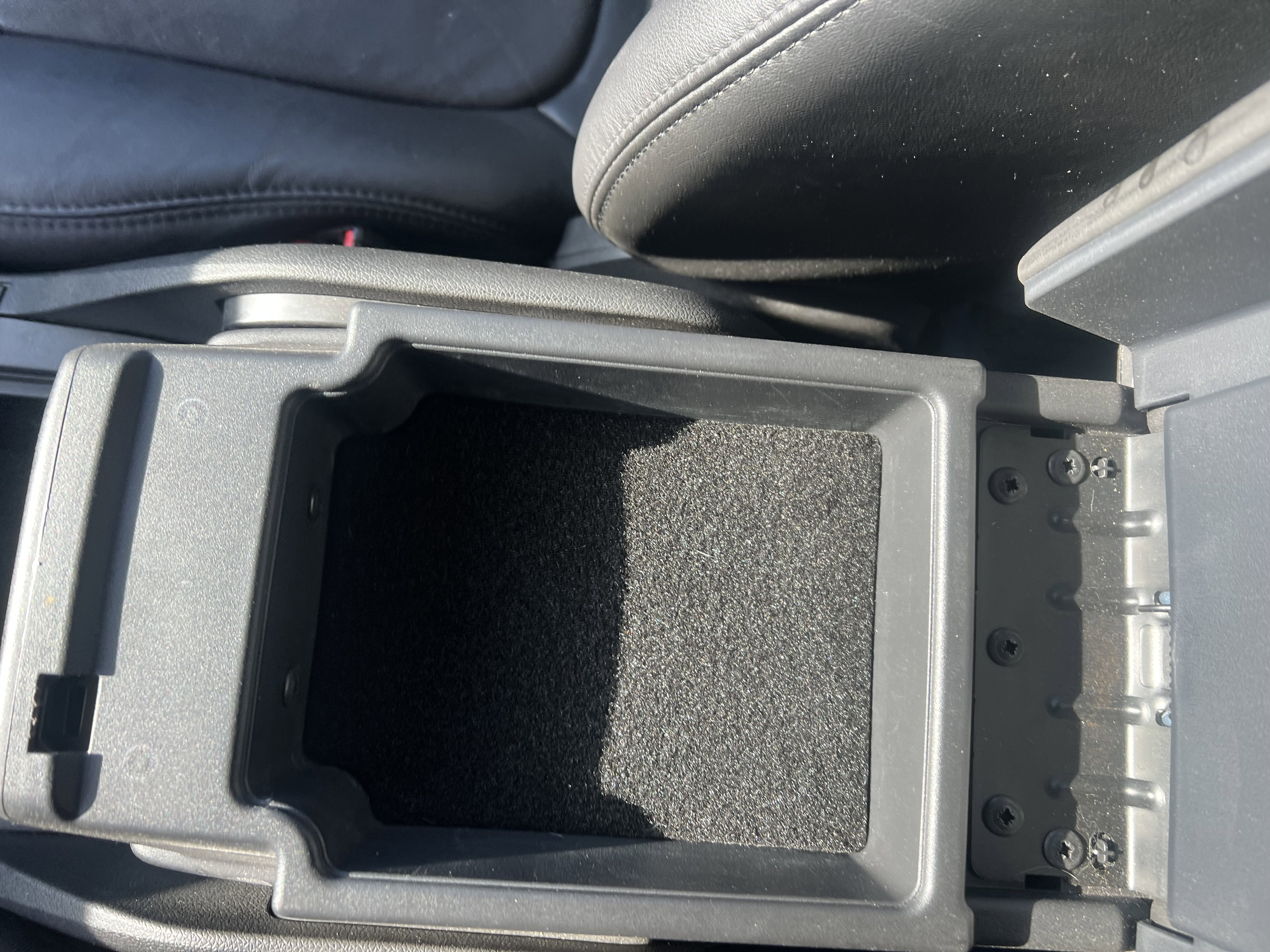 2011 Chevrolet Traverse LT w/2LT