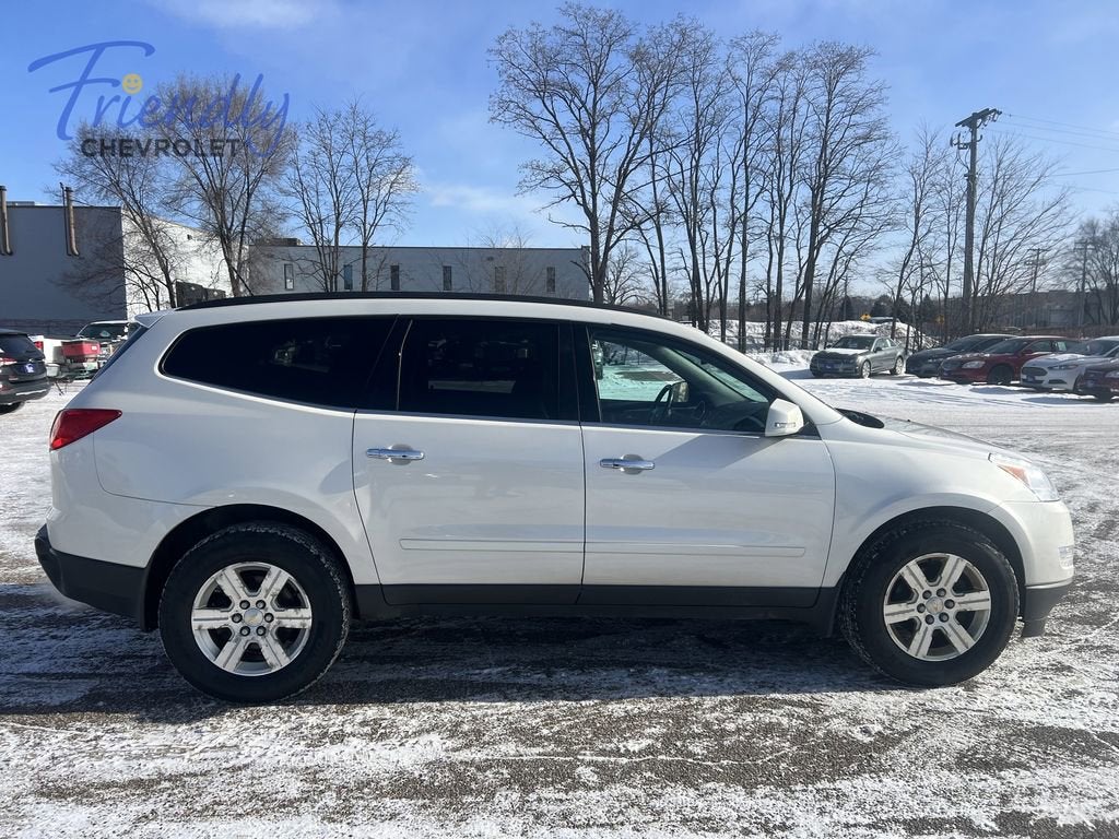2011 Chevrolet Traverse LT w/2LT