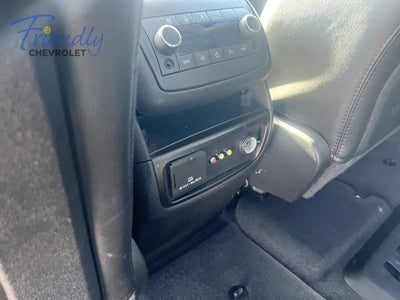 2011 Chevrolet Traverse LT w/2LT