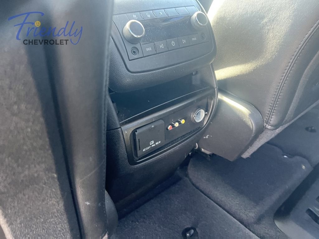 2011 Chevrolet Traverse LT w/2LT
