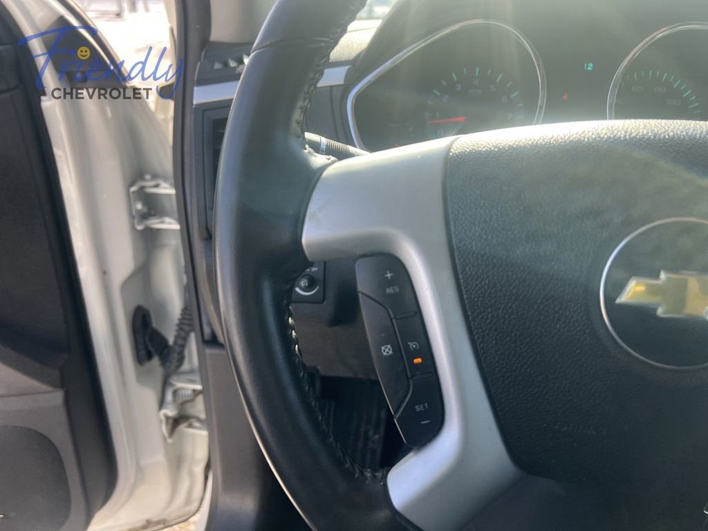 2011 Chevrolet Traverse LT w/2LT