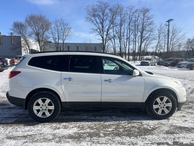 2011 Chevrolet Traverse LT w/2LT