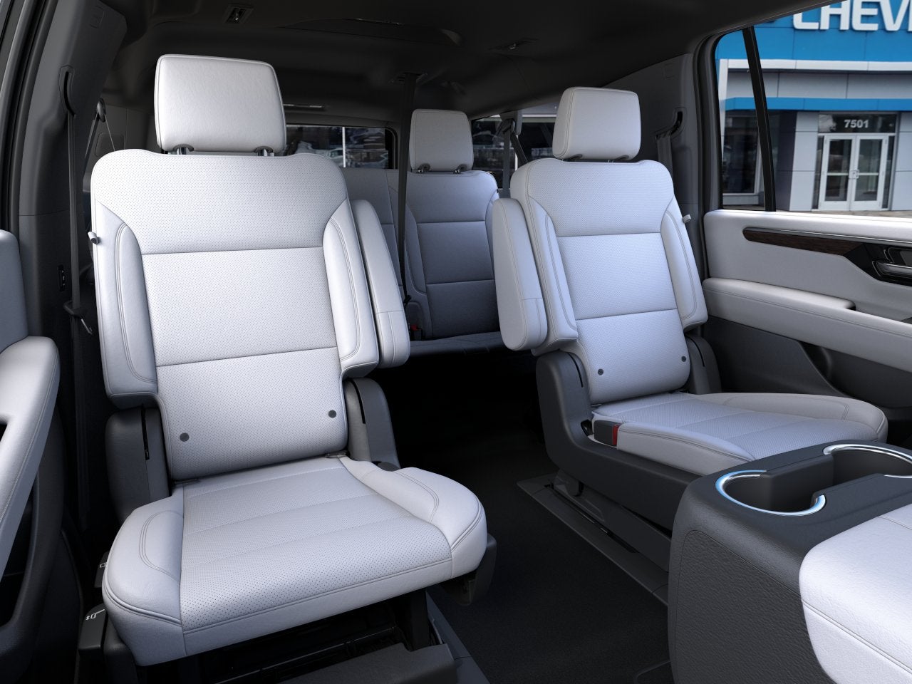 2026 Chevrolet Suburban Premier - Photo 41