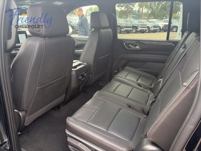 2023 Chevrolet Suburban RST