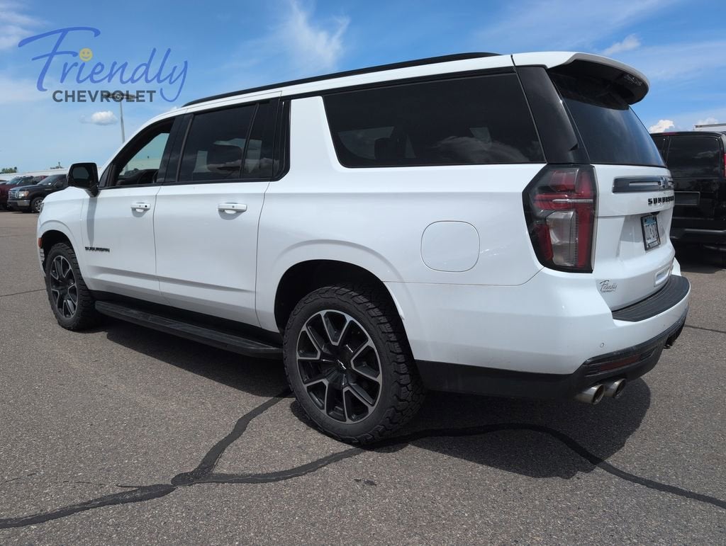 2023 Chevrolet Suburban RST