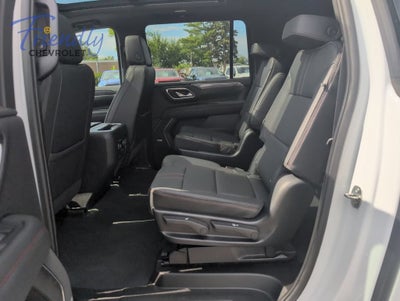 2023 Chevrolet Suburban RST