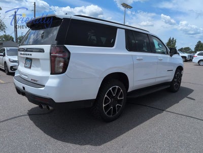 2023 Chevrolet Suburban RST