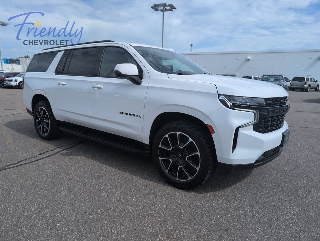 2023 Chevrolet Suburban RST