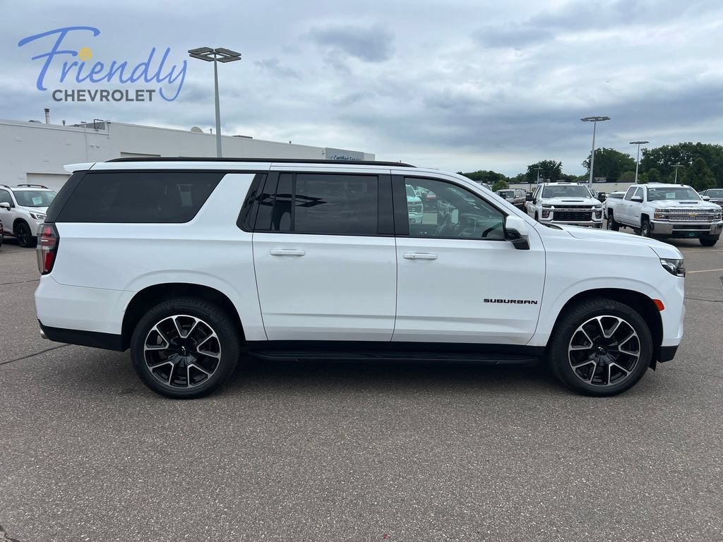 2022 Chevrolet Suburban RST