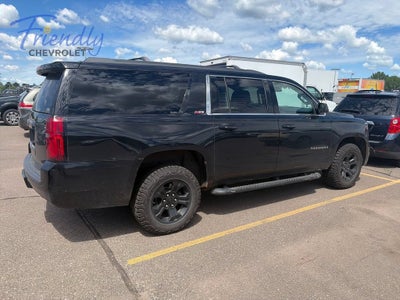 2017 Chevrolet Suburban LT