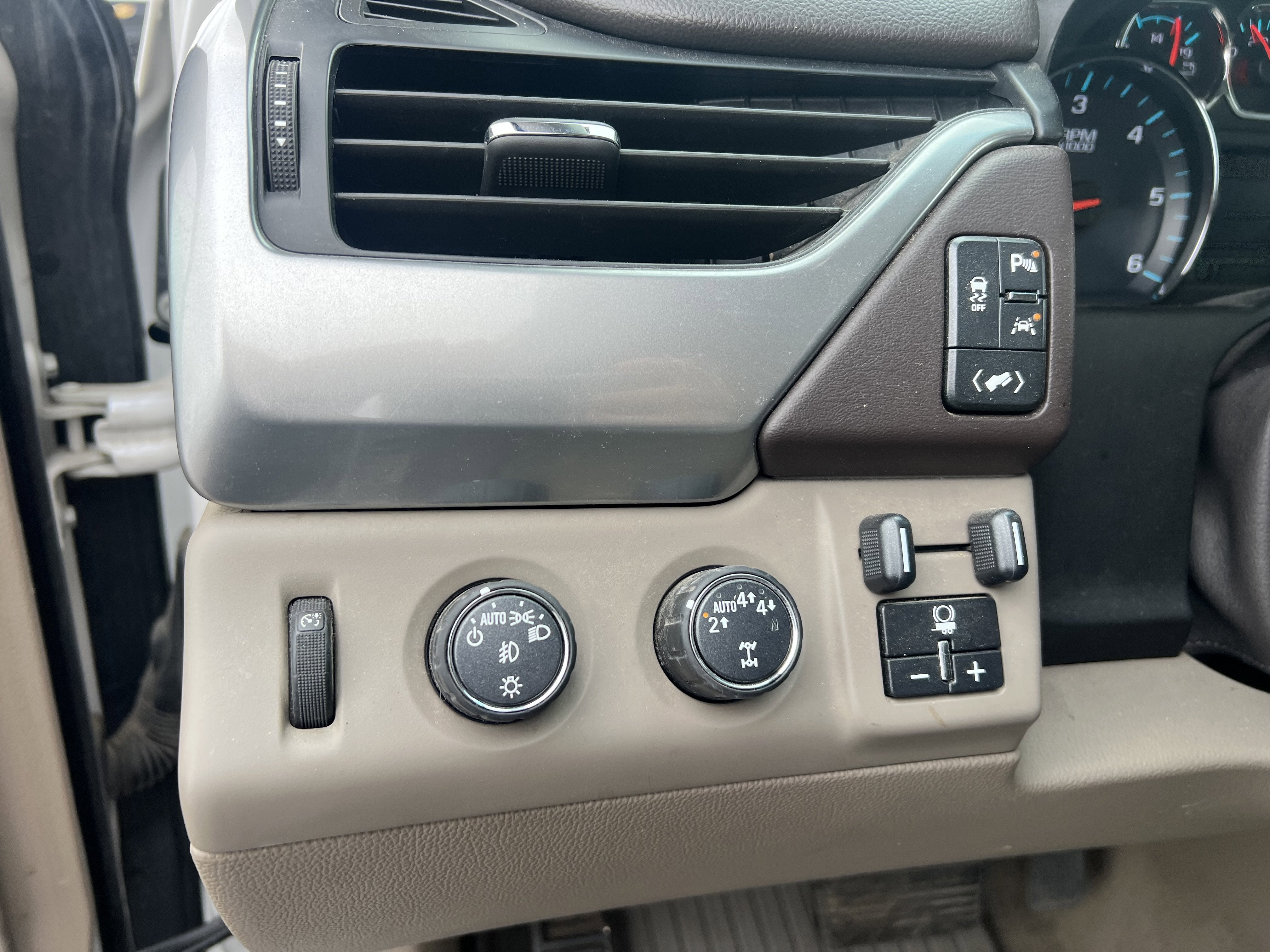 2019 Chevrolet Suburban Premier