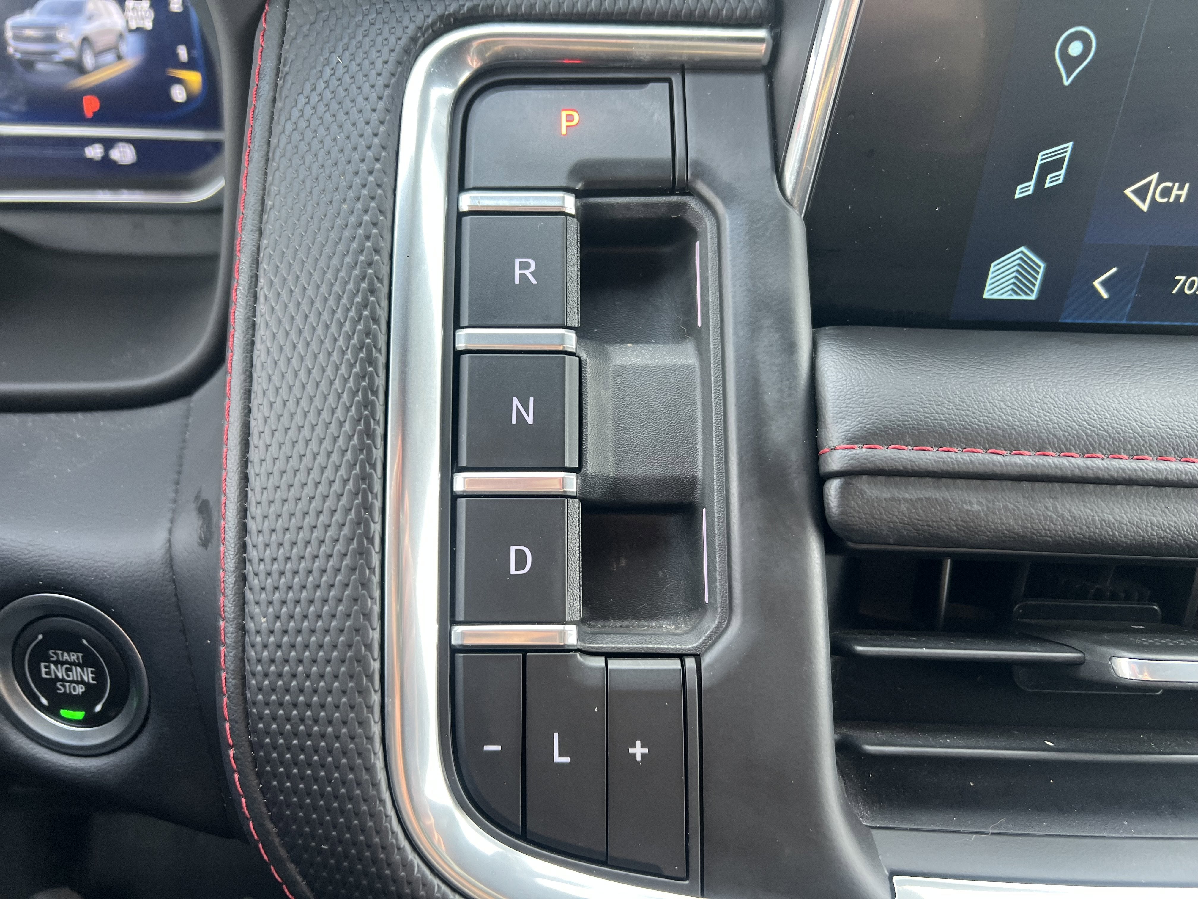 2022 Chevrolet Tahoe RST