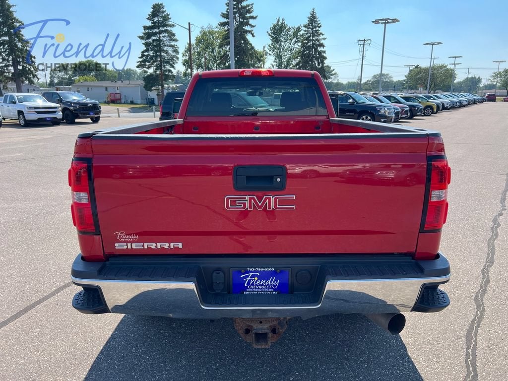 2015 GMC Sierra 3500 HD 4WD Double Cab 158.1"