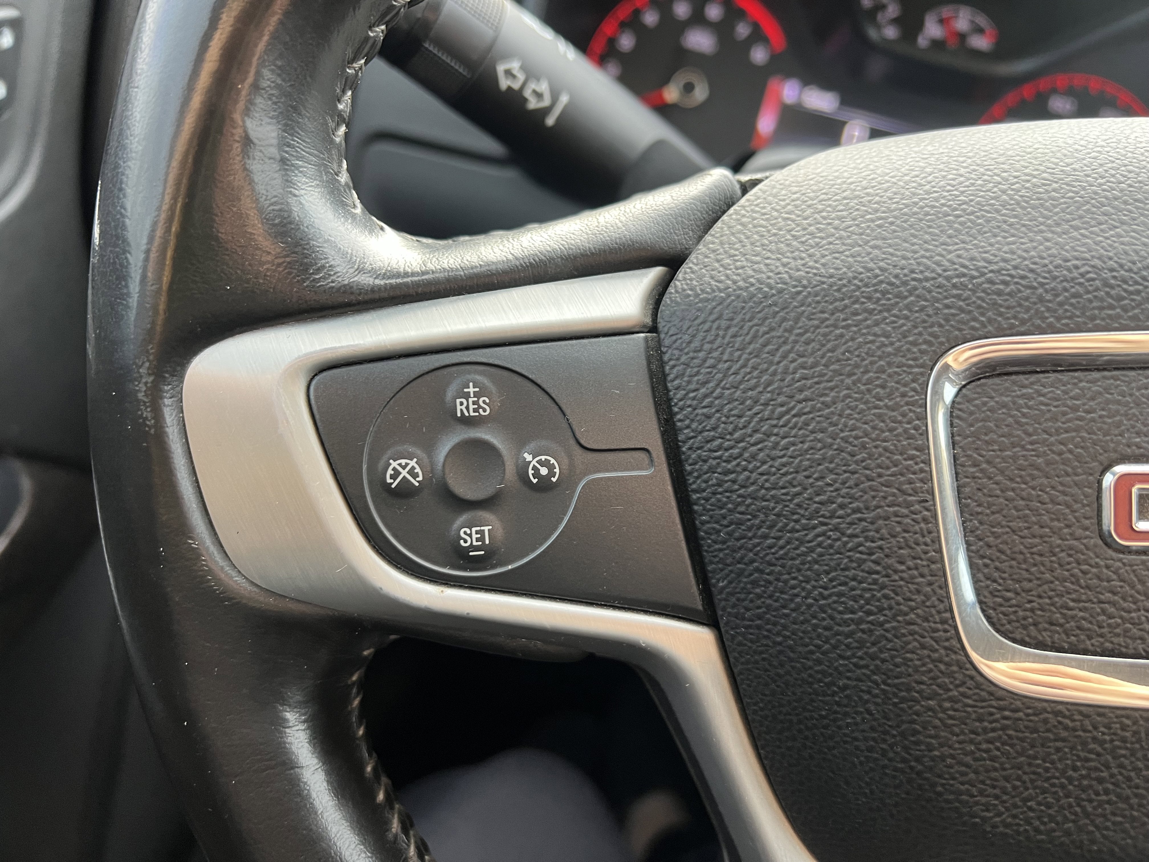 2015 GMC Canyon 4WD SLT