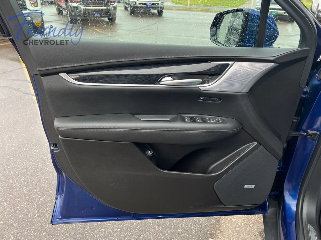 2023 Cadillac XT5 Premium Luxury