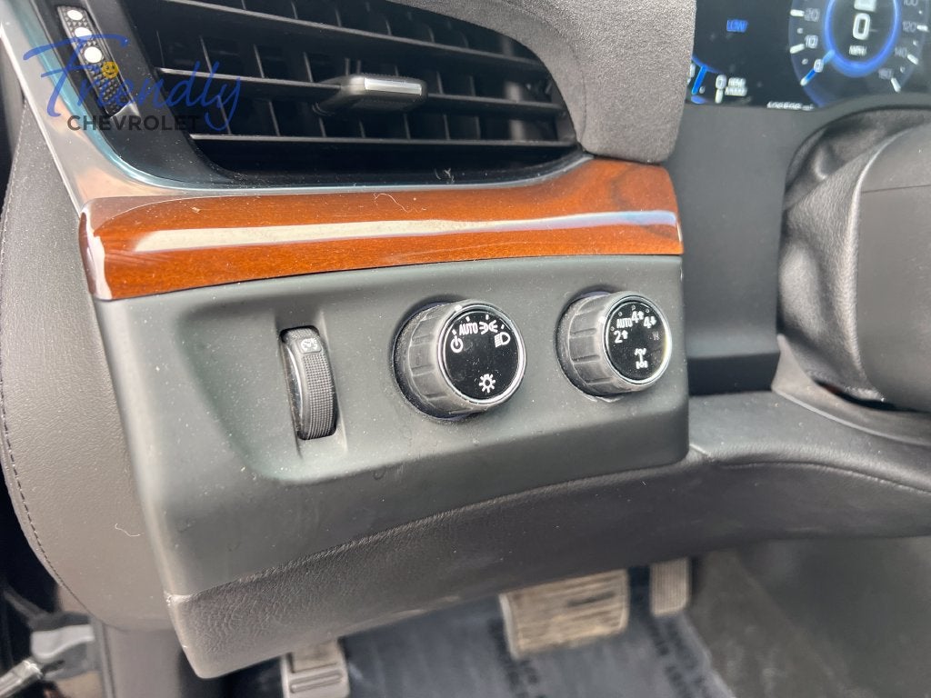 2018 Cadillac Escalade Standard