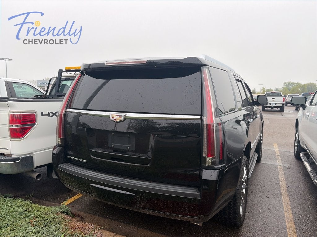 2018 Cadillac Escalade Standard