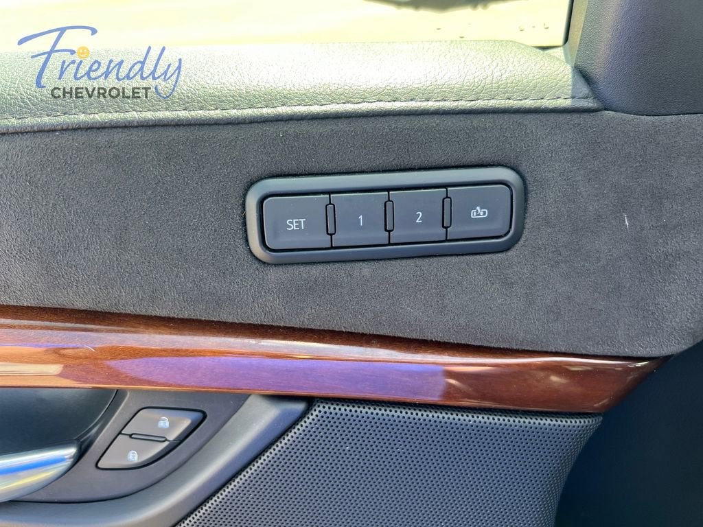2019 Cadillac Escalade Luxury