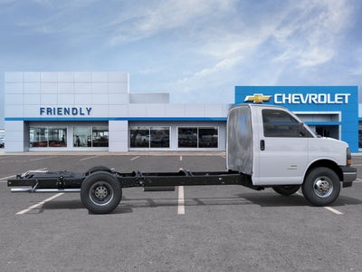 2026 Chevrolet Express Cutaway 3500 1WT