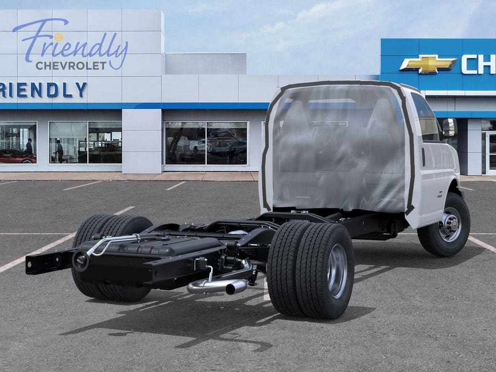 2026 Chevrolet Express Cutaway 3500 1WT