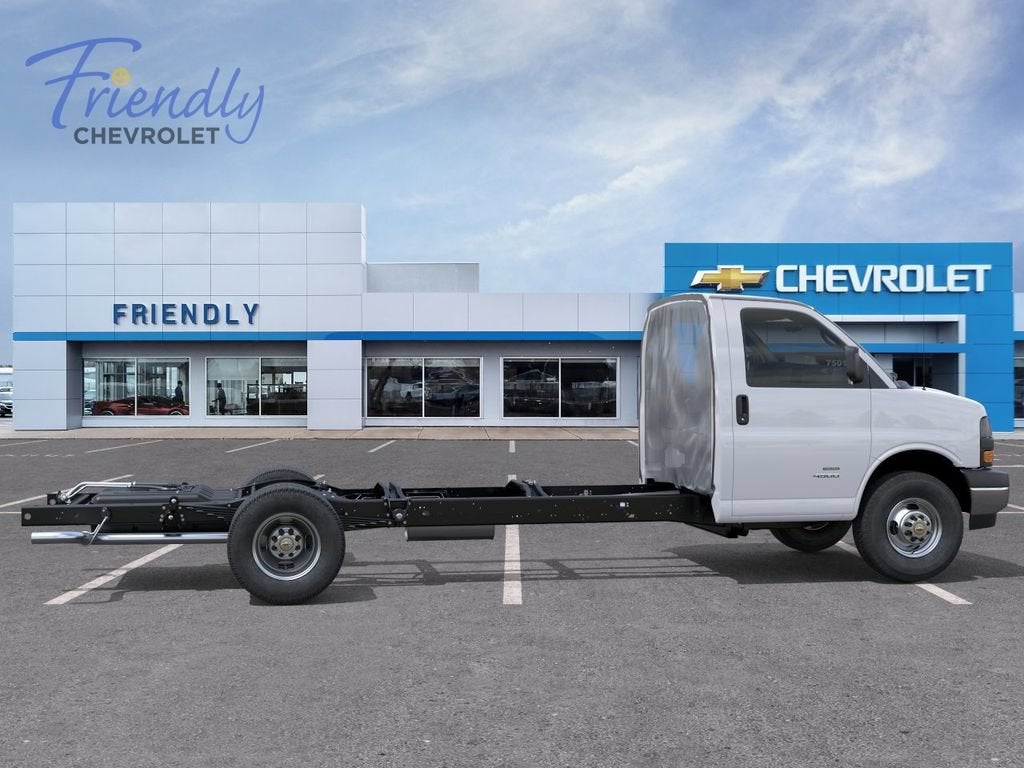 2026 Chevrolet Express Cutaway 3500 1WT
