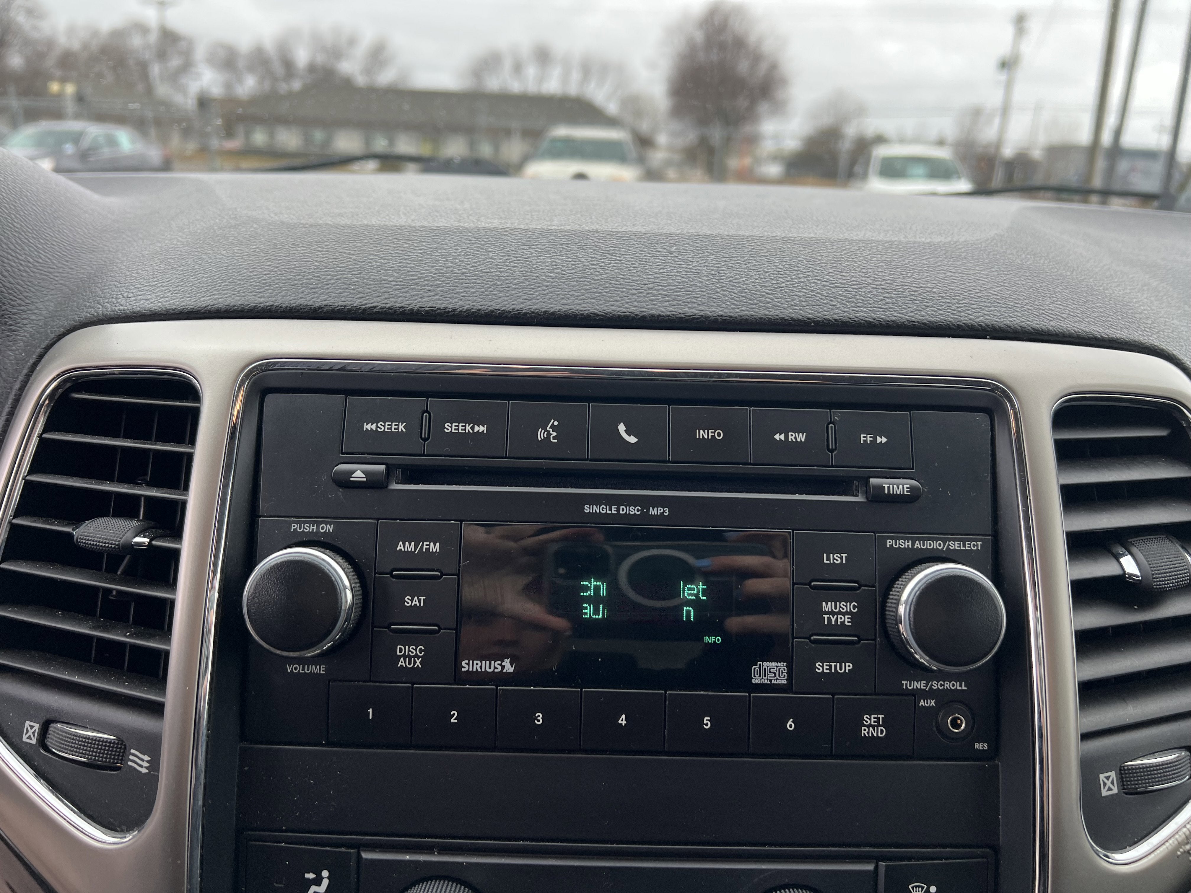 2011 Jeep Grand Cherokee Laredo