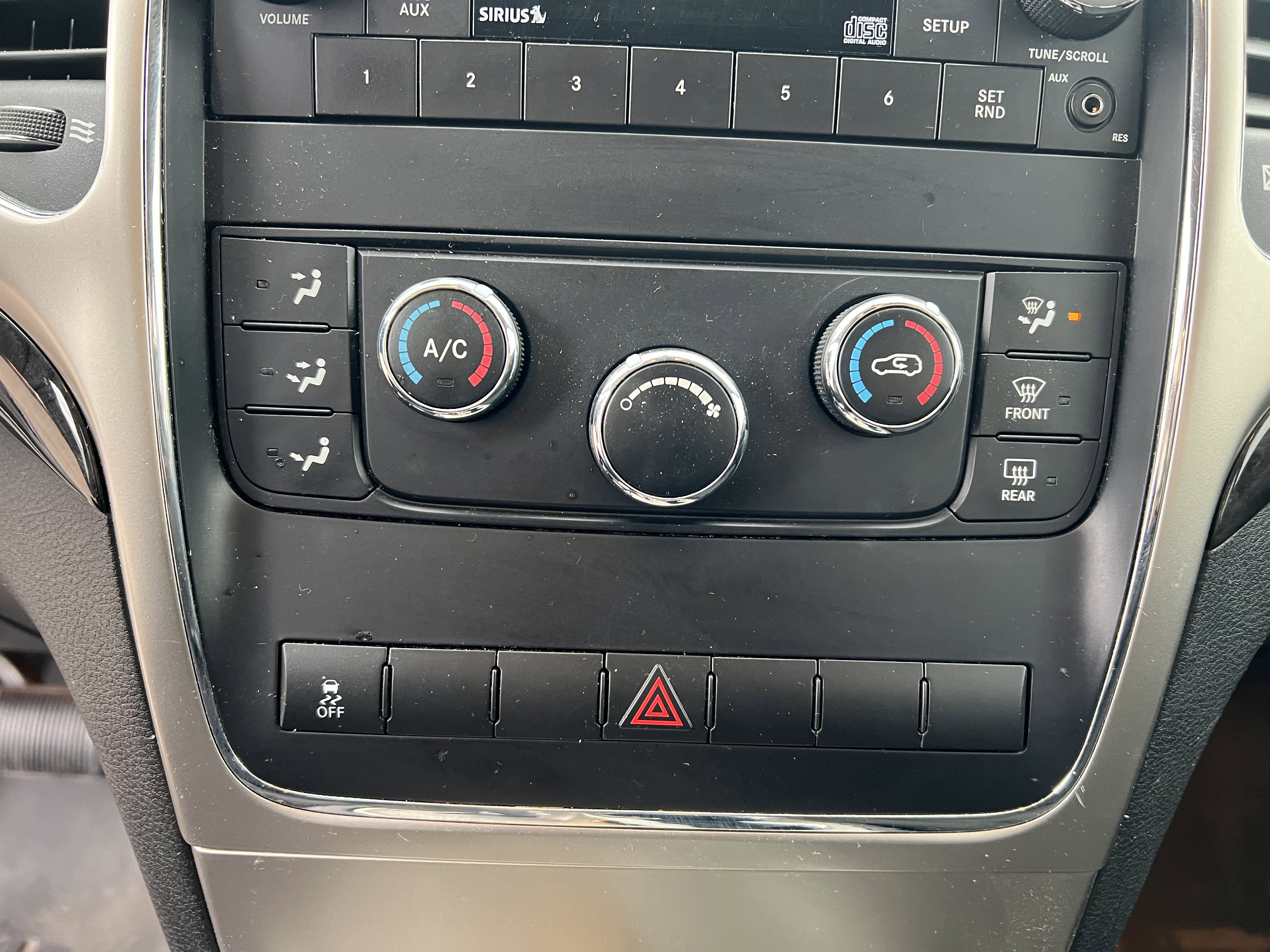 2011 Jeep Grand Cherokee Laredo