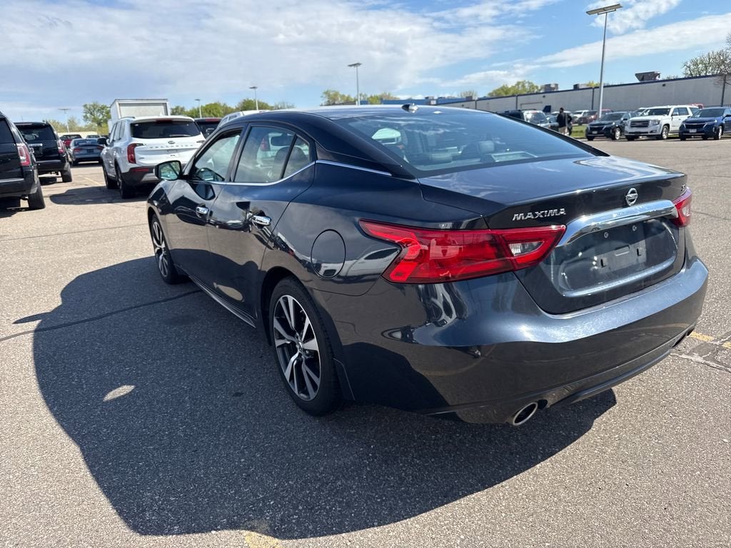 Used 2016 Nissan Maxima SV with VIN 1N4AA6AP6GC375471 for sale in Fridley, Minnesota