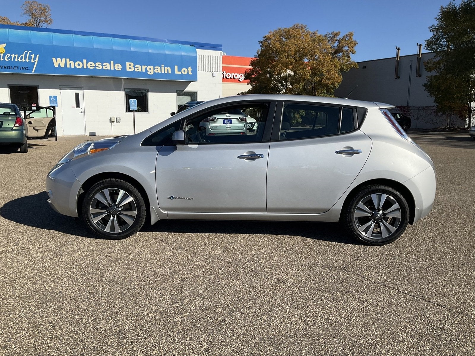 2016 Nissan LEAF SV Fridley MN Minneapolis St Paul Monticello