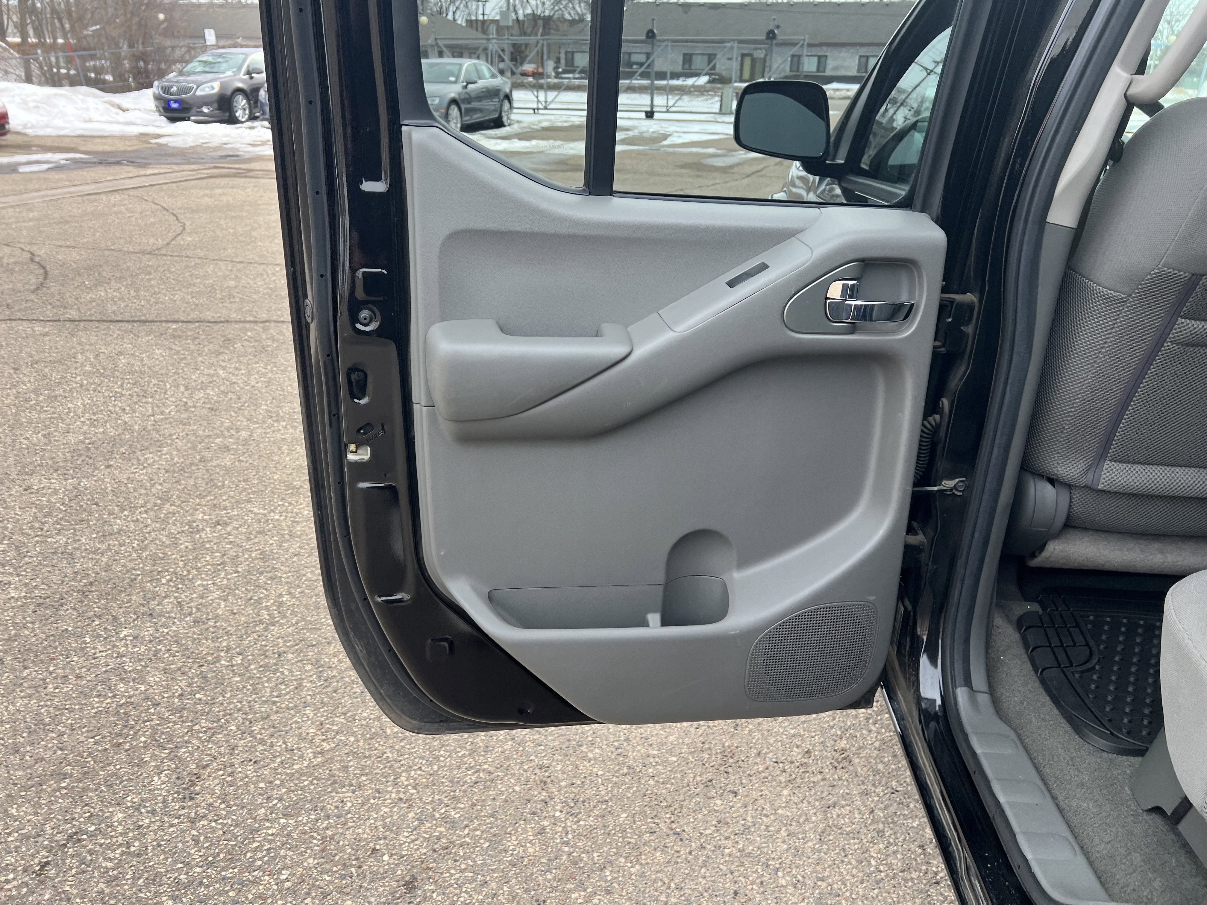 2010 Nissan Frontier SE