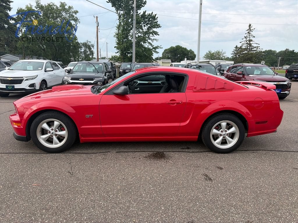 Used 2007 Ford Mustang GT Deluxe with VIN 1ZVFT82H075270715 for sale in Fridley, Minnesota