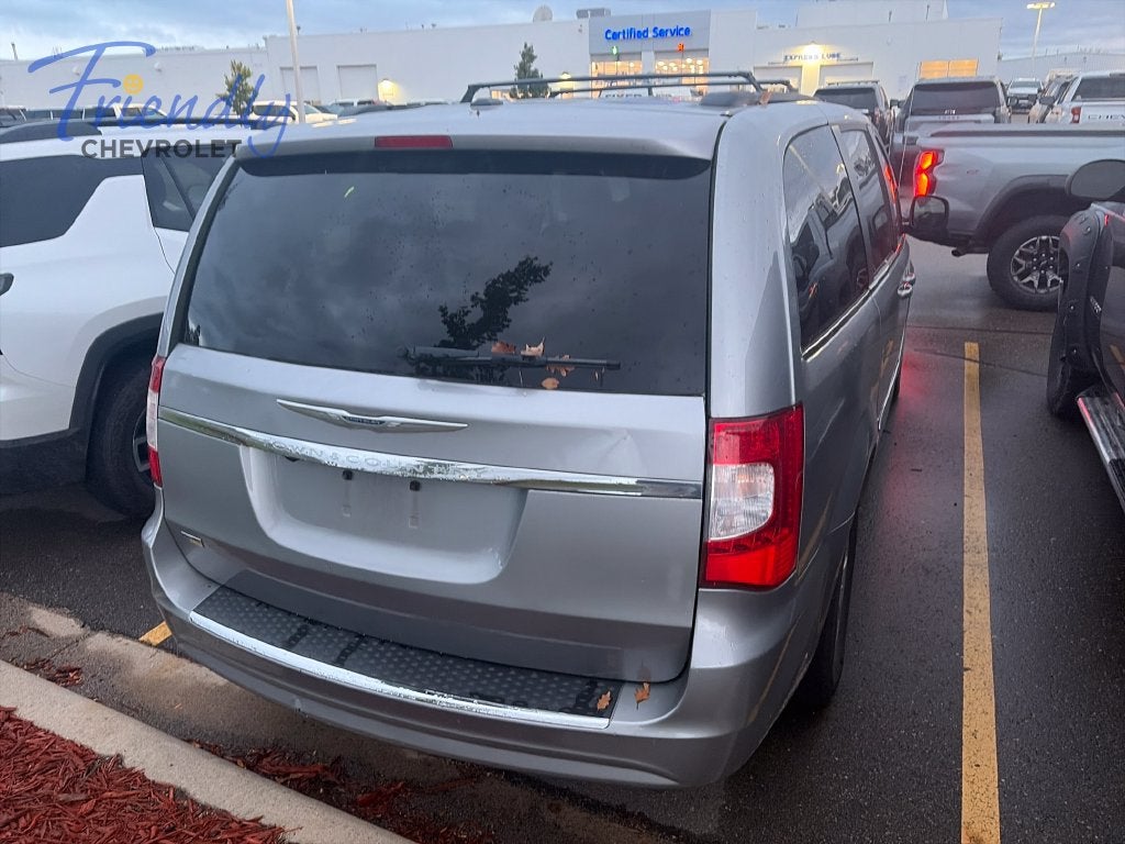 2014 Chrysler Town & Country Touring