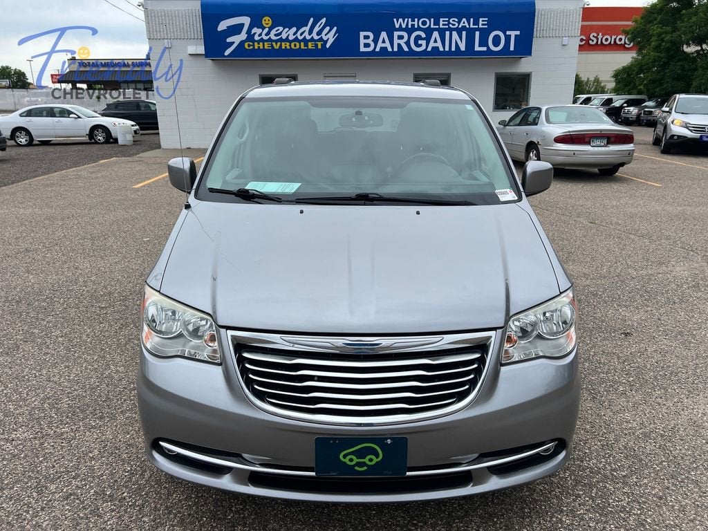 2016 Chrysler Town & Country Touring