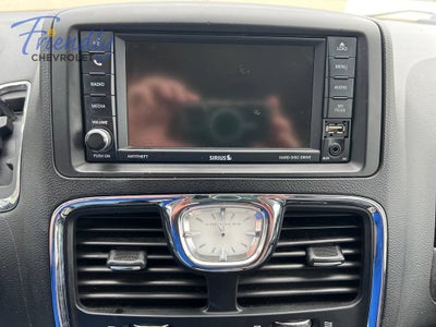 2016 Chrysler Town & Country Touring