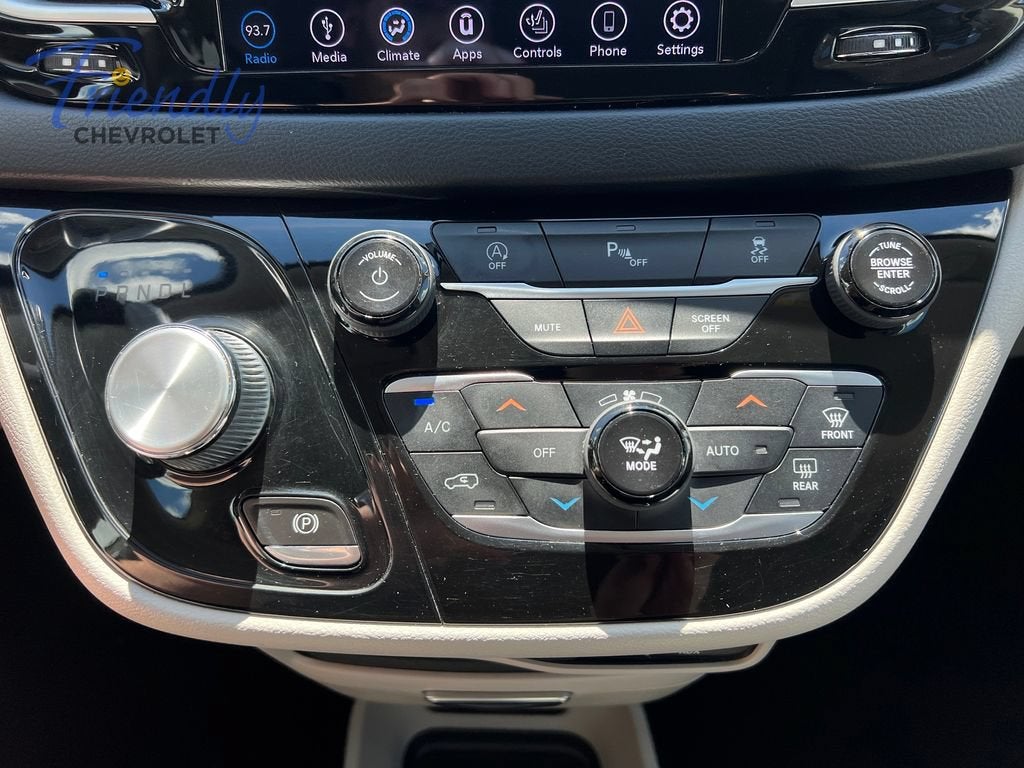 2018 Chrysler Pacifica Touring L